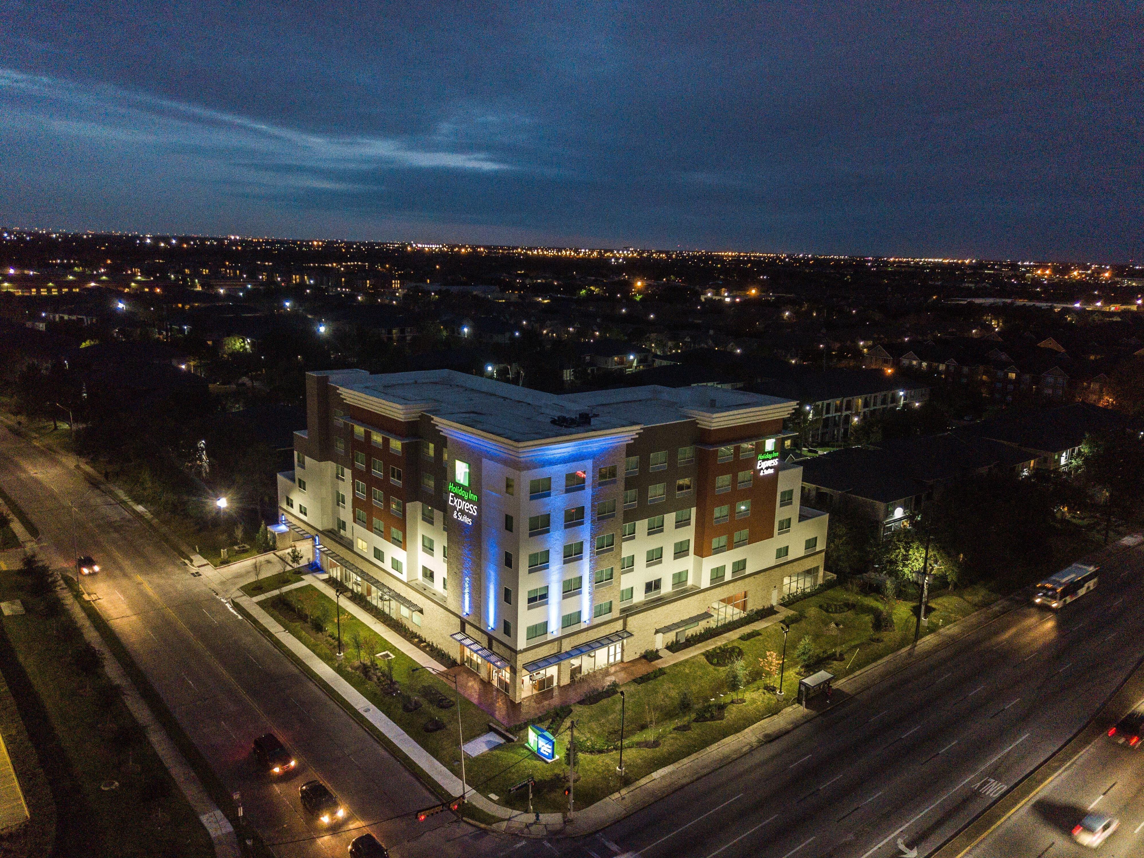 Holiday Inn Express & Suites - Houston Westchase - Westheimer By Ihg Ngoại thất bức ảnh